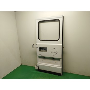Recambio de porton trasero izquierdo para mercedes-benz mb 100 d caja cerrada / combi 2.4 diesel referencia OEM IAM  OBSERVAR FO