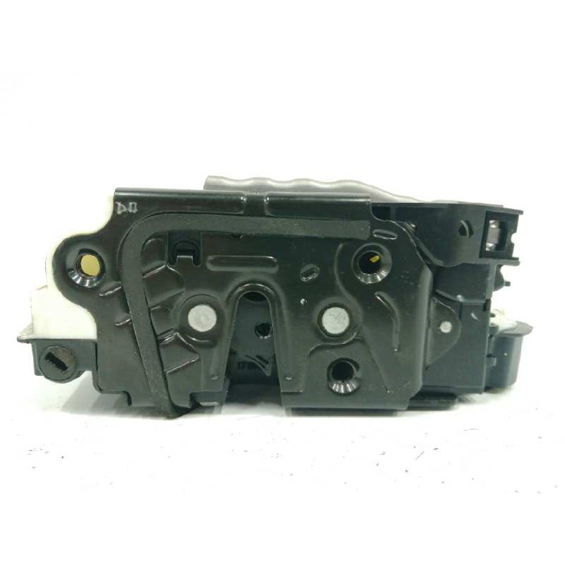 Recambio de cerradura puerta delantera derecha para volkswagen polo (6r1) advance referencia OEM IAM 5K1837016D  
