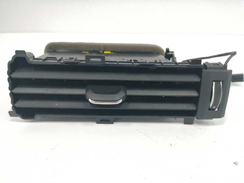 Recambio de rejilla aireadora para audi a4 avant (8w5) sport edition quattro referencia OEM IAM  CENTRAL DERECHA 