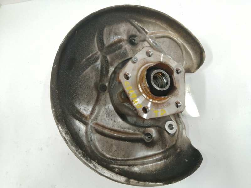 Recambio de mangueta trasera derecha para audi a4 avant (8w5) sport edition quattro referencia OEM IAM 8W0505460D Recambio de mangueta trasera derecha para audi a4 avant (8w5) sport edition quattro referencia OEM IAM 8W0505460D