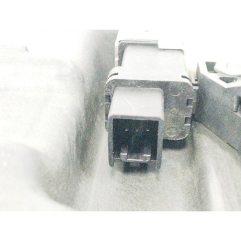 Recambio de elevalunas trasero derecho para mazda 6 sedán (gg) 2.0 di (gg14) referencia OEM IAM GP9A7297XB  