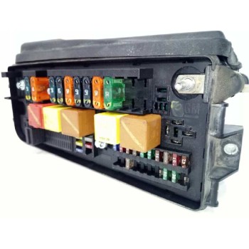 Recambio de caja reles / fusibles para opel vectra c berlina comfort referencia OEM IAM 13112918 519038004 