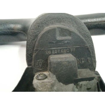 Recambio de volante para peugeot 206 berlina xr referencia OEM IAM 9625748077  