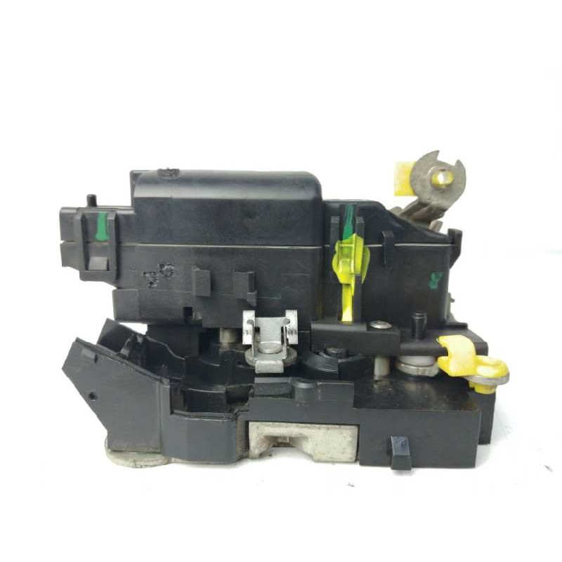 Recambio de cerradura puerta delantera izquierda para iveco daily ka 2.3 diesel cat referencia OEM IAM 5801352920 Recambio de cerradura puerta delantera izquierda para iveco daily ka 2.3 diesel cat referencia OEM IAM 5801352920