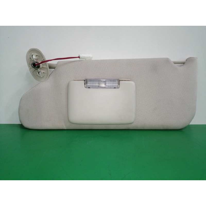 Recambio de parasol izquierdo para dodge nitro 2.8 crd referencia OEM IAM 827766  