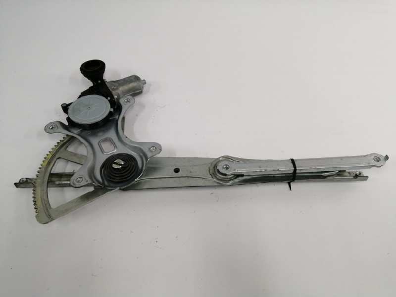 Recambio de elevalunas delantero derecho para lexus rx 3.3 v6 24v cat referencia OEM IAM 8571058010 0620401760 Recambio de elevalunas delantero derecho para lexus rx 3.3 v6 24v cat referencia OEM IAM 8571058010 0620401760