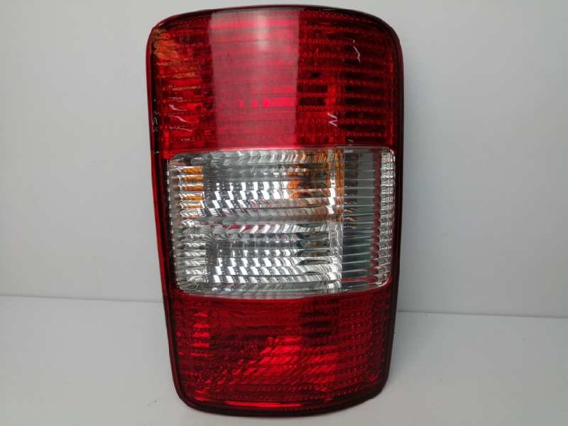 Recambio de piloto trasero izquierdo para volkswagen caddy ka/kb (2k) 1.9 tdi (bsu) referencia OEM IAM 2K0945257A  
