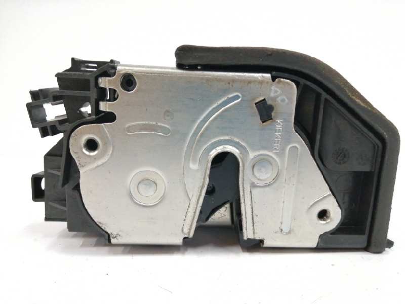 Recambio de cerradura puerta trasera izquierda para bmw serie 5 berlina (e60) 2.0 16v diesel referencia OEM IAM 7167075  