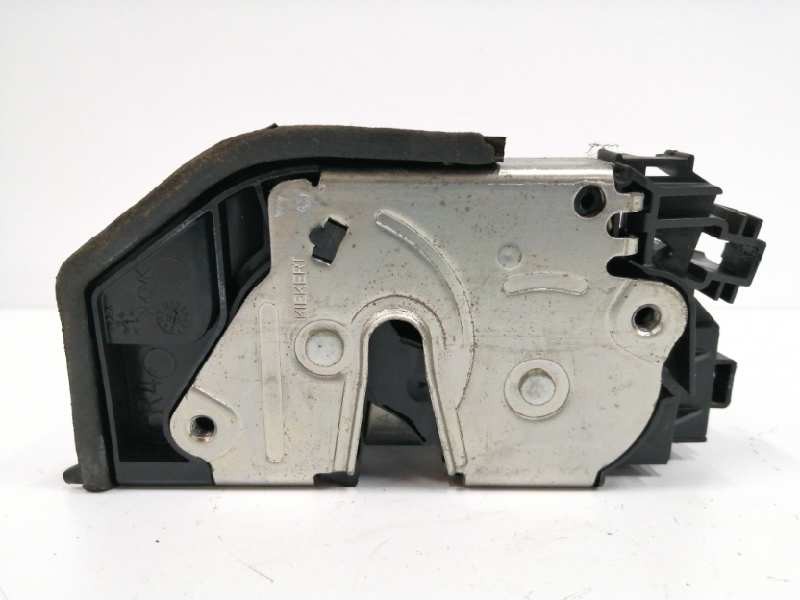 Recambio de cerradura puerta delantera derecha para bmw serie 5 berlina (e60) 2.0 16v diesel referencia OEM IAM 7167074  