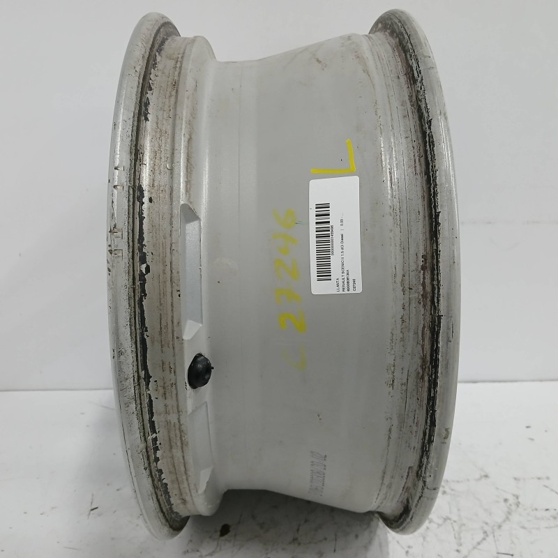 LLANTA 6 5JX16CH4 49 4H 4X100