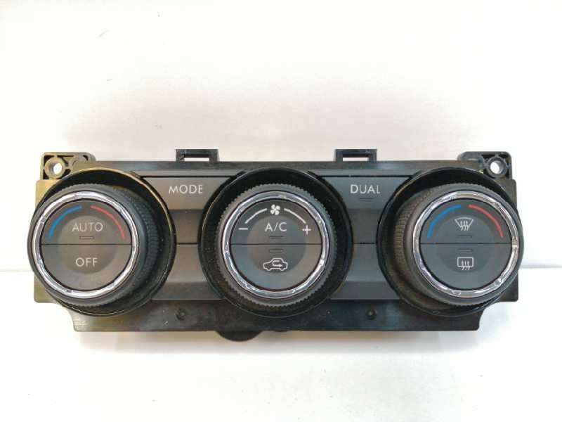 Recambio de mando climatizador para subaru xv 2.0 cat referencia OEM IAM 72311FJ040  
