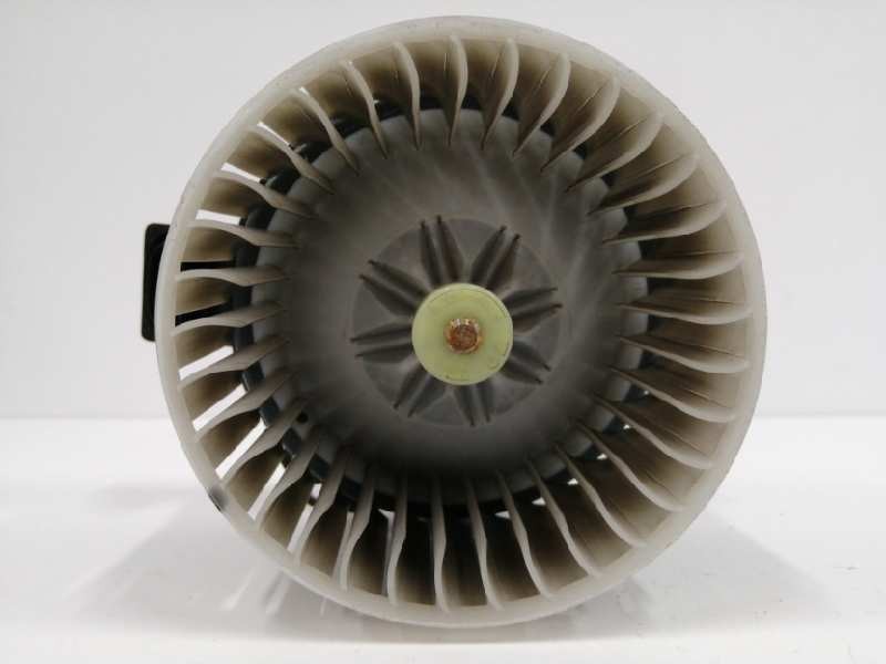 Recambio de motor calefaccion para mitsubishi space star (a00) 1.2 referencia OEM IAM 7802A247 Recambio de motor calefaccion para mitsubishi space star (a00) 1.2 referencia OEM IAM 7802A247