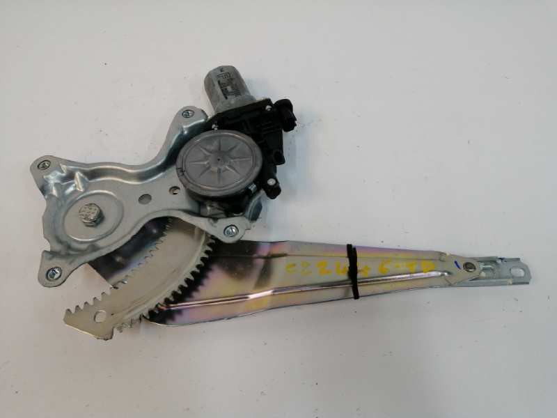 Recambio de elevalunas trasero derecho para mitsubishi space star (a00) 1.2 referencia OEM IAM 5713A323 AE2621005350 Recambio de elevalunas trasero derecho para mitsubishi space star (a00) 1.2 referencia OEM IAM 5713A323 AE2621005350