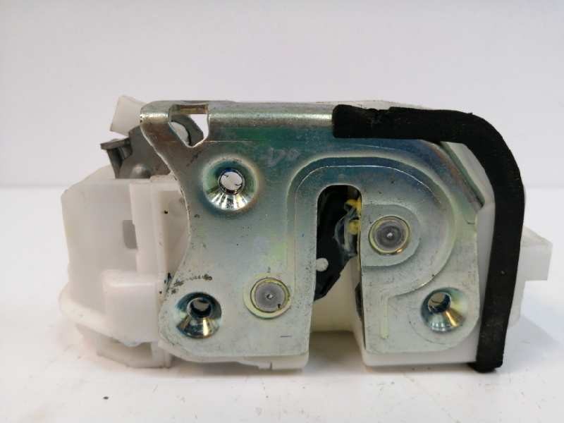 Recambio de cerradura puerta delantera izquierda para mitsubishi space star (a00) 1.2 referencia OEM IAM 5715A919  