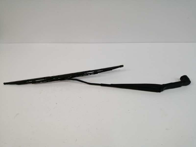 Recambio de brazo limpia delantero izquierdo para mitsubishi space star (a00) 1.2 referencia OEM IAM 8250A489 Recambio de brazo limpia delantero izquierdo para mitsubishi space star (a00) 1.2 referencia OEM IAM 8250A489