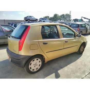 fiat punto berlina (188) del año 2000