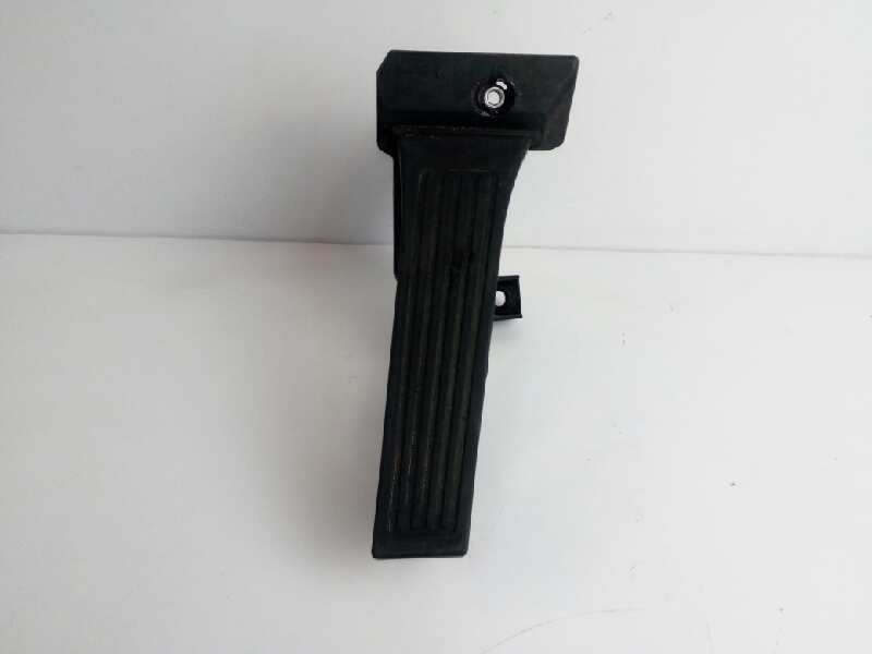 Recambio de potenciometro pedal para kia carens ( ) 1.7 crdi cat referencia OEM IAM 351904A700 32727A400 32726A4000