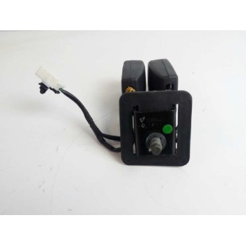 Recambio de enganche cinturon central para kia carens ( ) 1.7 crdi cat referencia OEM IAM 89830A4230WK TRASERO 