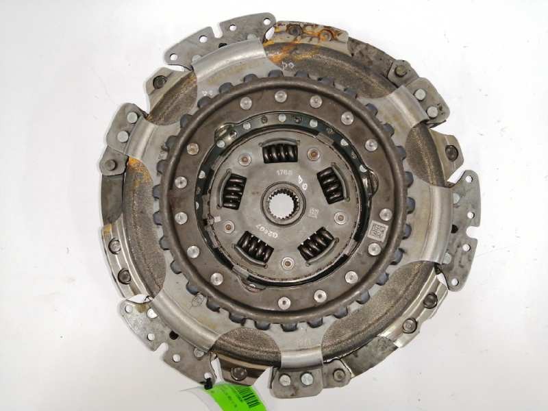 Recambio de kit embrague para skoda octavia lim. (5e3) 1.0 tsi referencia OEM IAM 0AM141017ED  