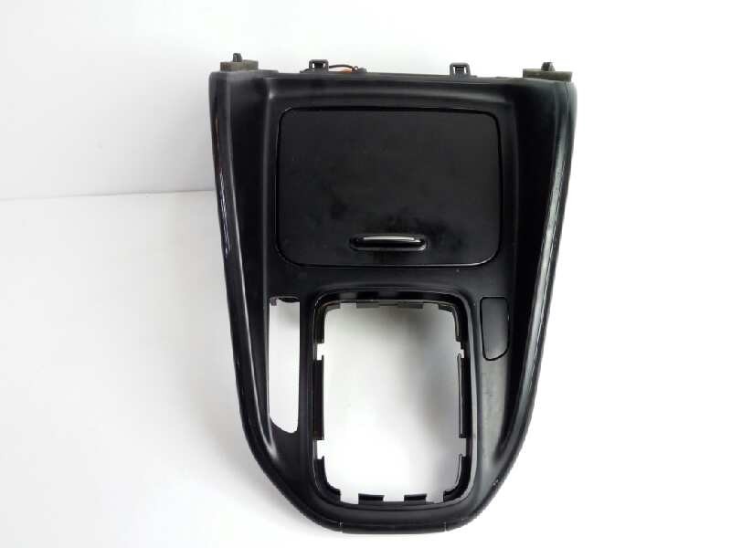 Recambio de consola central para kia carens ( ) 1.7 crdi cat referencia OEM IAM 84630A4050 Recambio de consola central para kia carens ( ) 1.7 crdi cat referencia OEM IAM 84630A4050