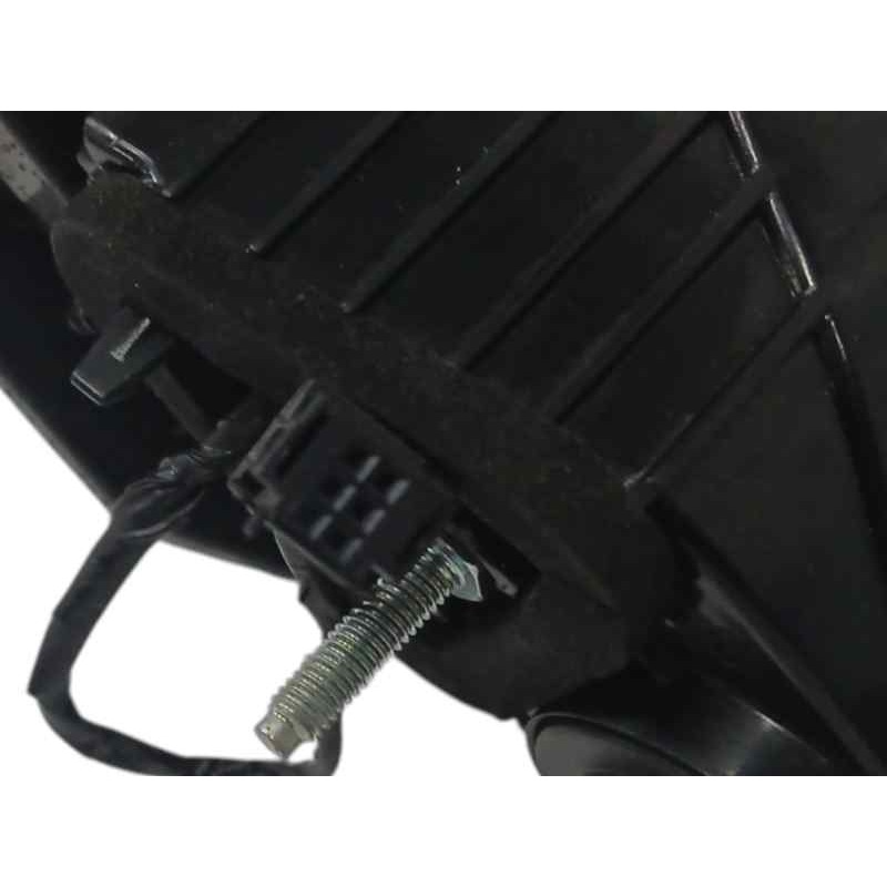 PILOTO TRASERO DERECHO INTERIOR