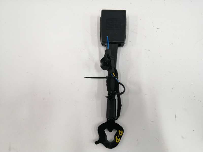 Recambio de enganche cinturon derecho para skoda octavia lim. (5e3) 1.0 tsi referencia OEM IAM 5G3857755B DELANTERO Recambio de enganche cinturon derecho para skoda octavia lim. (5e3) 1.0 tsi referencia OEM IAM 5G3857755B DELANTERO