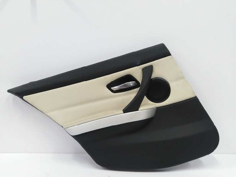 Recambio de guarnecido puerta trasera derecha para bmw serie 3 touring (e91) 2.0 16v diesel referencia OEM IAM 7144559  