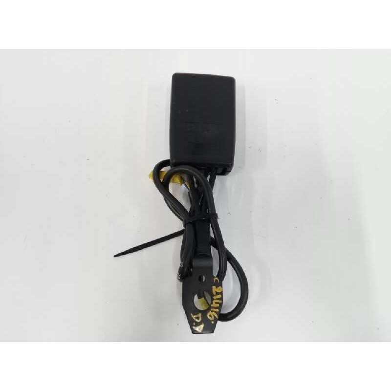 Recambio de enganche cinturon derecho para mercedes-benz clase c coupé (cl203) c 180 kompressor (203.746) referencia OEM IAM A20