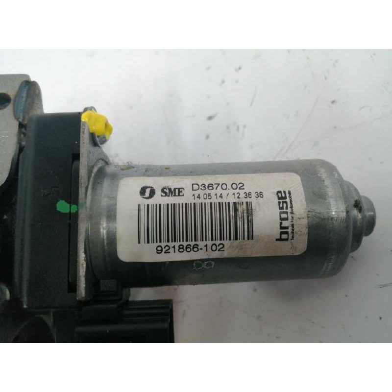 NO IDENTIFICADO MOTOR DE ASIENTO DELANTERO IZQUIERDO