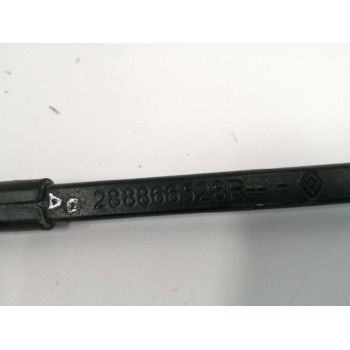 Recambio de brazo limpia delantero derecho para renault captur 0.9 energy referencia OEM IAM 288866528R  