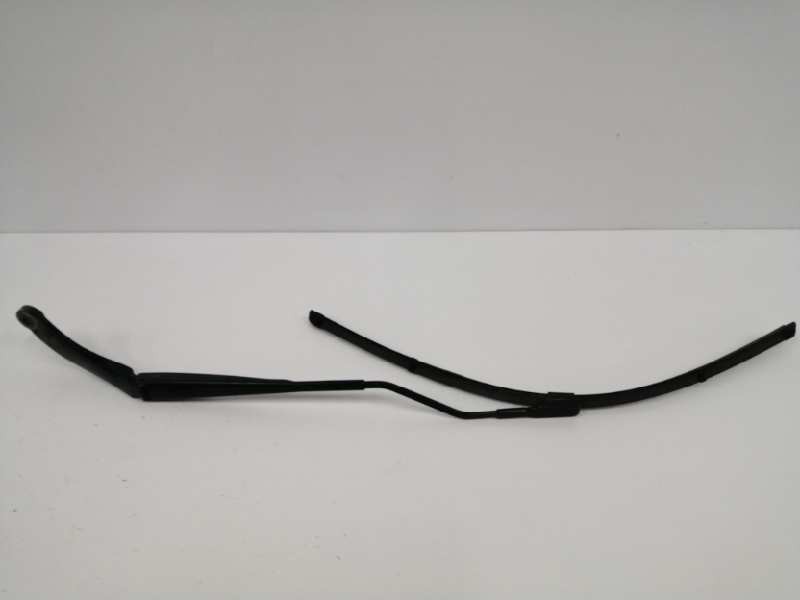 Recambio de brazo limpia delantero izquierdo para renault captur 0.9 energy referencia OEM IAM 288812365R Recambio de brazo limpia delantero izquierdo para renault captur 0.9 energy referencia OEM IAM 288812365R