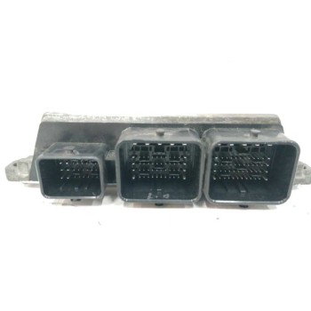 Recambio de centralita motor uce para peugeot 208 1.2 12v vti referencia OEM IAM 9805895780  