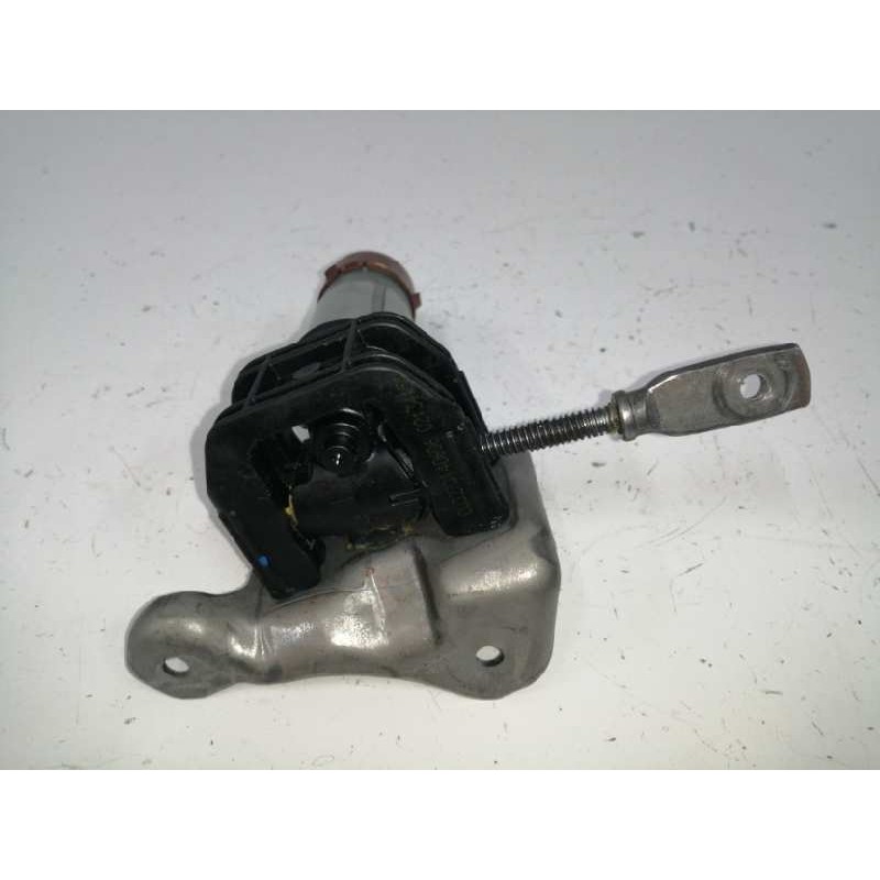 NO IDENTIFICADO MOTOR DE ASIENTO DELANTERO IZQUIERDO