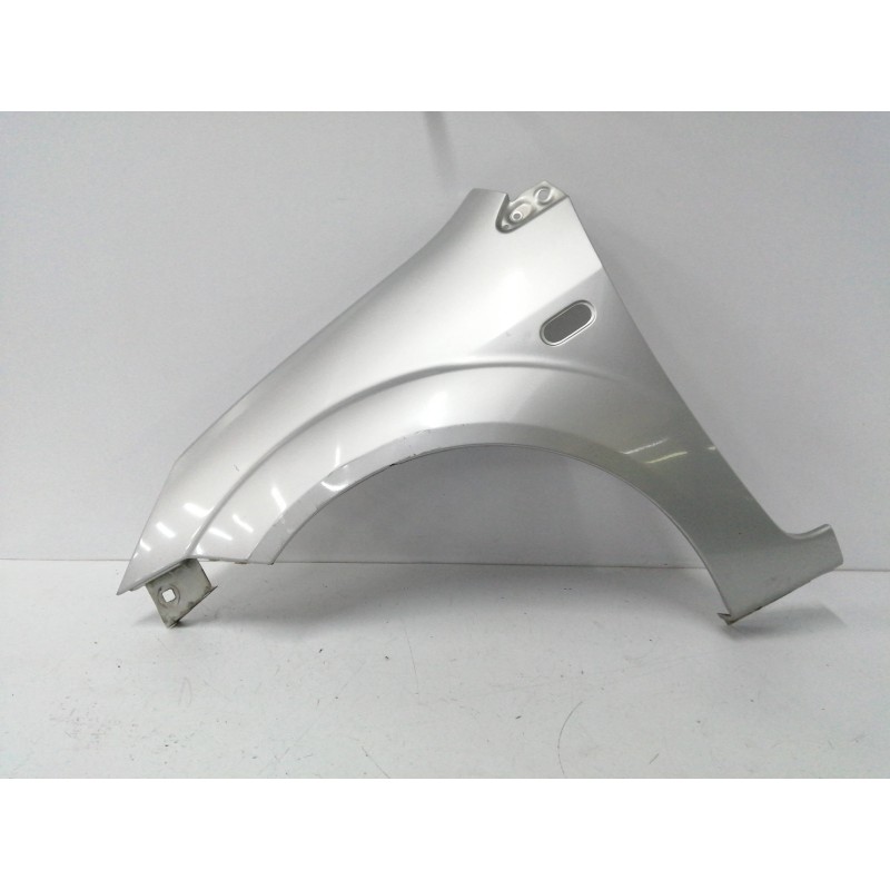 Recambio de aleta delantera izquierda para ford fiesta (cbk) 1.4 tdci cat referencia OEM IAM   