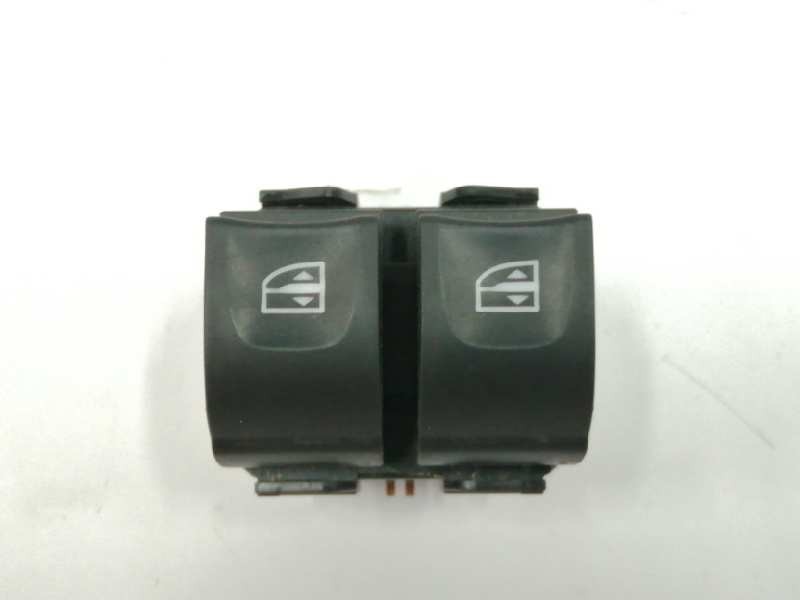 Recambio de mando elevalunas delantero izquierdo para renault captur 0.9 energy referencia OEM IAM 254113300R ENCHUFE MARRON Recambio de mando elevalunas delantero izquierdo para renault captur 0.9 energy referencia OEM IAM 254113300R ENCHUFE MARRON
