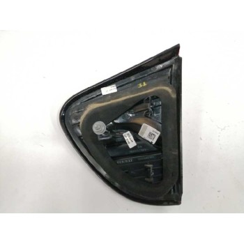 Recambio de piloto trasero izquierdo interior para renault captur 0.9 energy referencia OEM IAM 265555726R  