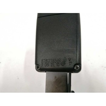 Recambio de enganche cinturon derecho para renault captur 0.9 energy referencia OEM IAM 878177659R DELANTERO 