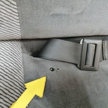 Recambio de asientos traseros para ford maverick (ml) básico referencia OEM IAM  OBSERVAR FOTOS 