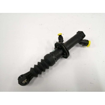 Recambio de bomba embrague para renault captur 0.9 energy referencia OEM IAM 306105773R  