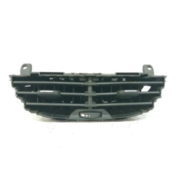 Recambio de rejilla aireadora para peugeot 208 1.2 12v vti referencia OEM IAM 9672848677 CENTRAL 