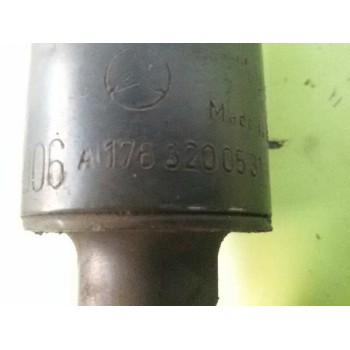 Recambio de amortiguador trasero derecho para mercedes-benz clase a (w176) a 200 (176.043) referencia OEM IAM A1763200531 801404