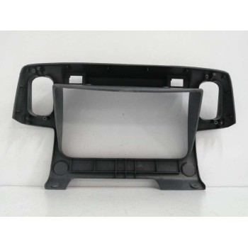 Recambio de tapas cuadro instrumentos para nissan cabstar 01.04  3.0 diesel referencia OEM IAM 682400T500  