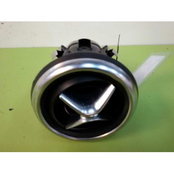 Recambio de rejilla aireadora para mercedes-benz clase a (w176) a 200 (176.043) referencia OEM IAM A1768300354 CENTRAL 