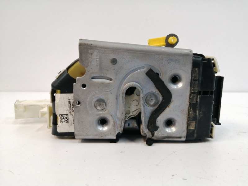 Recambio de cerradura puerta delantera izquierda para jeep renegade 1.6 m-jet cat referencia OEM IAM 52071195 40116025008 Recambio de cerradura puerta delantera izquierda para jeep renegade 1.6 m-jet cat referencia OEM IAM 52071195 40116025008