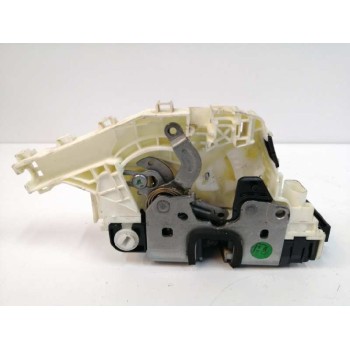 Recambio de cerradura puerta trasera derecha para jeep renegade 1.6 m-jet cat referencia OEM IAM 52082561 40146025009 