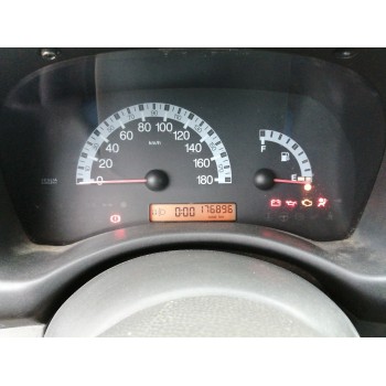 fiat punto berlina (188) del año 2001