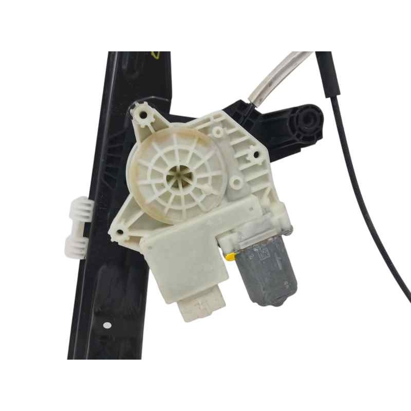 ELEVALUNAS DELANTERO DERECHO 9825710280