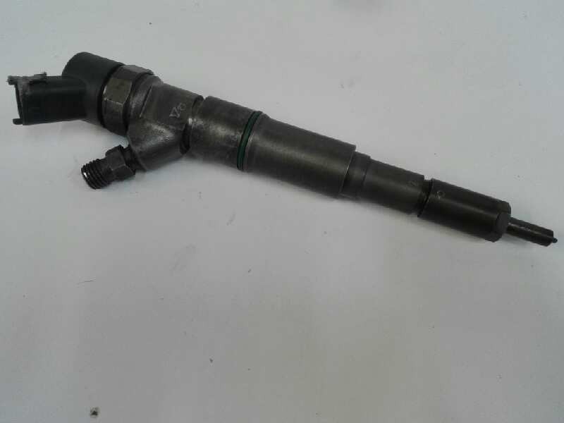 Recambio de inyector para bmw serie 3 berlina (e46) 3.0 24v turbodiesel cat referencia OEM IAM 7785984 0445110047 
