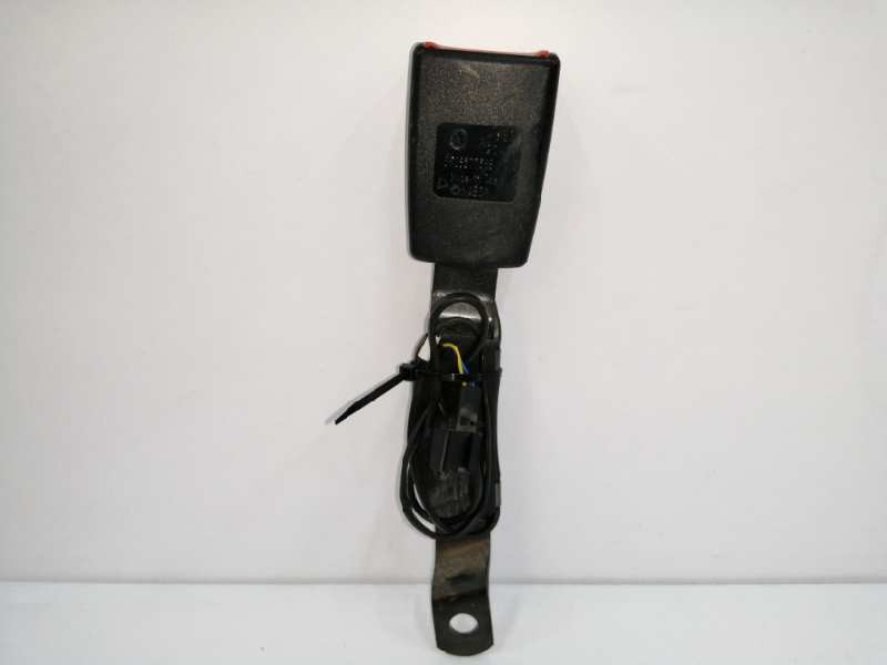 Recambio de enganche cinturon derecho para seat ibiza (6j5) 1.6 tdi referencia OEM IAM 6R0857756B DELANTERO 