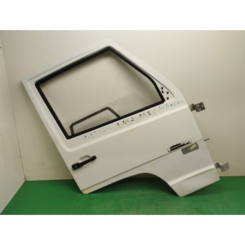 Recambio de puerta delantera derecha para mercedes-benz mb 100 d caja cerrada / combi 2.4 diesel referencia OEM IAM  OBSERVAR FO